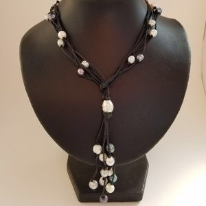 🖤Leather Cord Knotted Pearl Necklace🖤